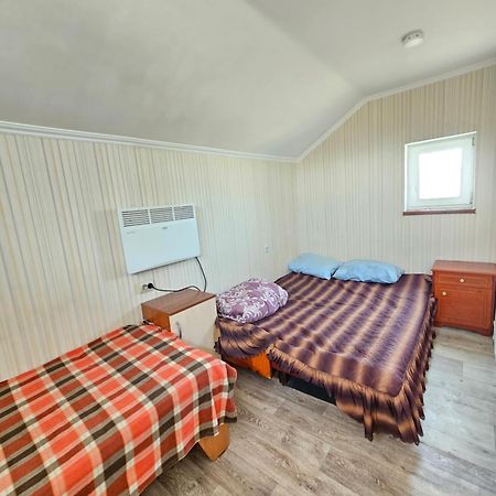 Помешкання З Парковкою Apartment Cherkasy Exterior photo